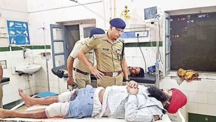मुठभेड़ के बाद गिरफ्तार सरबजीत सिंह, पुलिस की बड़ी कामयाबी