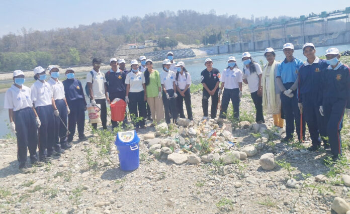 स्वच्छ कोसी, स्वस्थ पर्यावरण – युवाओं का अनोखा जागरूकता अभियान