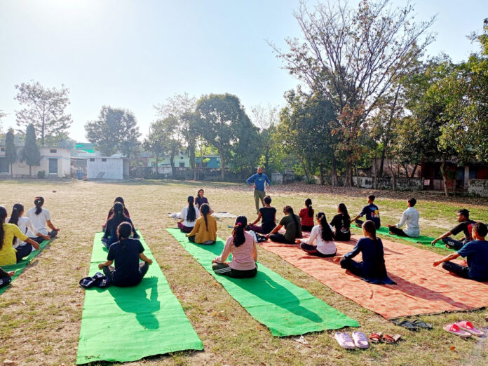 सेवा, योग और जोश का संगम – एनएसएस शिविर में नई ऊर्जा