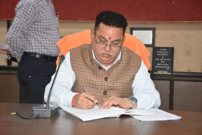 जनता की आवाज़ दीपक बाली
