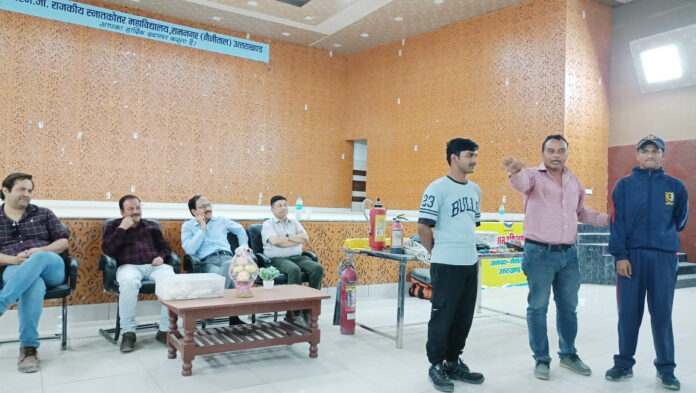 छात्रों ने सीखे आपदा प्रबंधन के गुर, लाइव डेमो में बढ़ी उत्सुकता