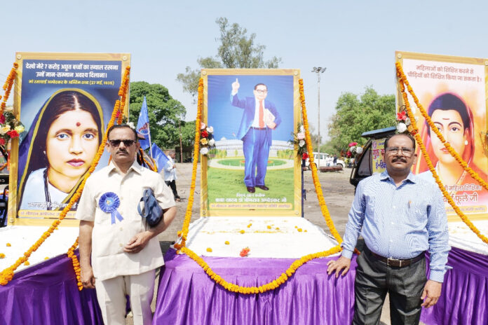 समरसता के रंग में रंगी बाबा साहब की शोभायात्रा