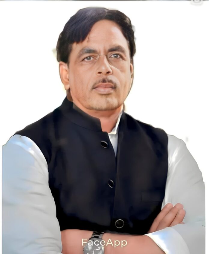 अधिवक्ता हरीश कुमार सिंह
