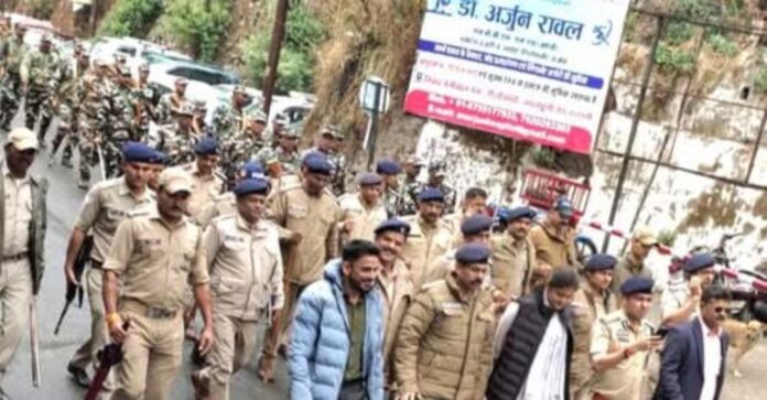 खौफ के सन्नाटे में सड़कों पर उतरी सख्ती