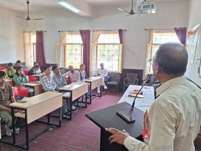 भारतीय ज्ञान परंपरा की महत्ता पर गहरा और प्रेरणादायक विचार