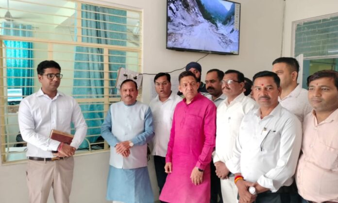 ओमप्रकाश जमदग्नि का निरीक्षण, तीर्थ यात्रियों की सुविधा सुनिश्चित!