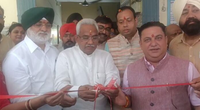 प्रदर्शनी में दिखी विकास की गूंज