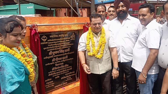 सड़कों पर विकास की नई बिछतरी, प्रदूषण पर चलेगा बुलडोज़र