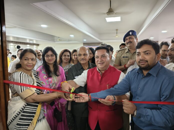 मानवता की सेवा में एक कतरा खून का योगदान