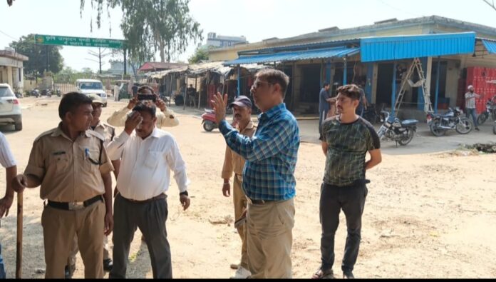 मंडी में अतिक्रमण ढहा, अब हर आढ़ती दिखाएगा पहचान