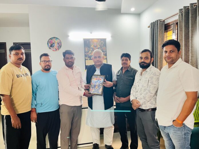 अनुपम शर्मा की सक्रियता से कांग्रेस में फिर जागी उम्मीद