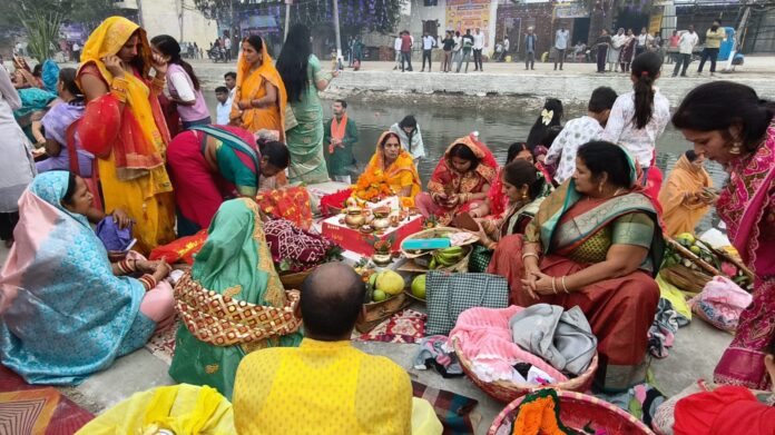 भक्ति की लहरों में डूबा काशीपुर का हर घाट