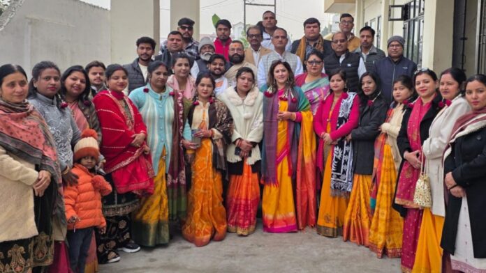 संस्कार, सेवा और श्रद्धा के संग बच्चों के चेहरे पर खिली खुशी