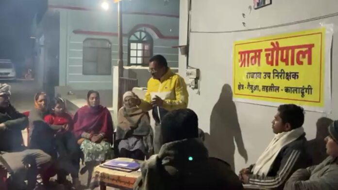 “सर्द रातों में किसानों की समस्याओं का त्वरित समाधान चौपाल द्वारा