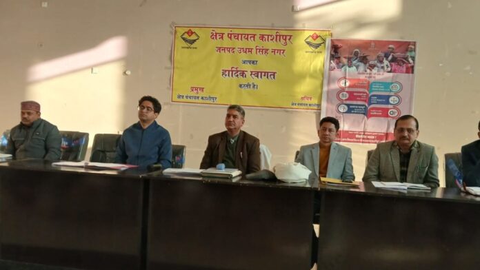 सचिव दीपक कुमार ने काशीपुर में विकास कार्यों की समीक्षा की