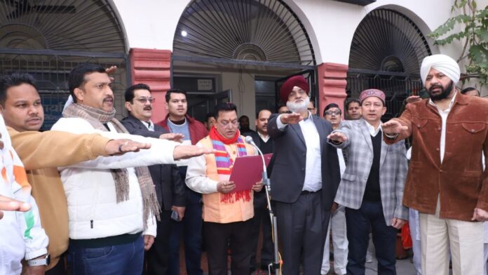 संविधान का सम्मान, विकास का संकल्प, काशीपुर के साथ महापौर दीपक बाली