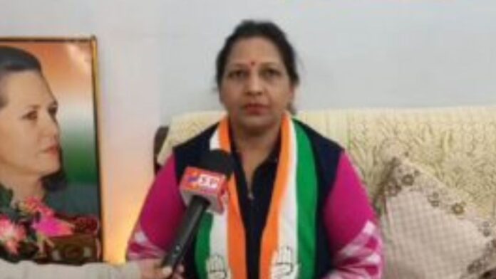 काशीपुर महानगर कांग्रेस अध्यक्ष अलका पाल पाल