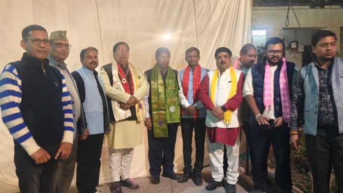 एकता के रंगों में सराबोर वैश्य समाज का भव्य होली संगम।