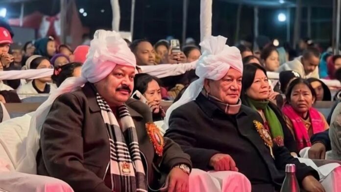 सियासी घमासान के बीच उत्तराखंड कांग्रेस के दिग्गजों में मची वर्चस्व की जंग।